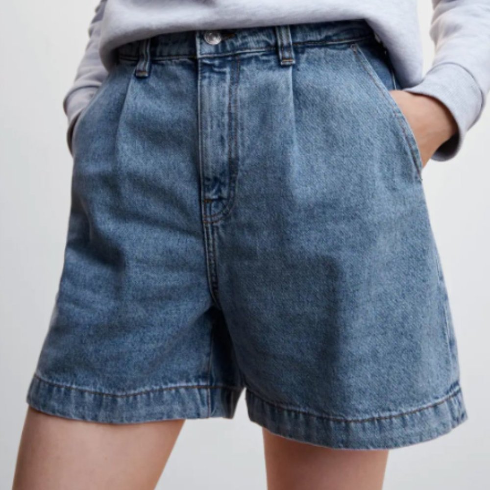 Mango Regina Light Wash Denim Shorts - 6